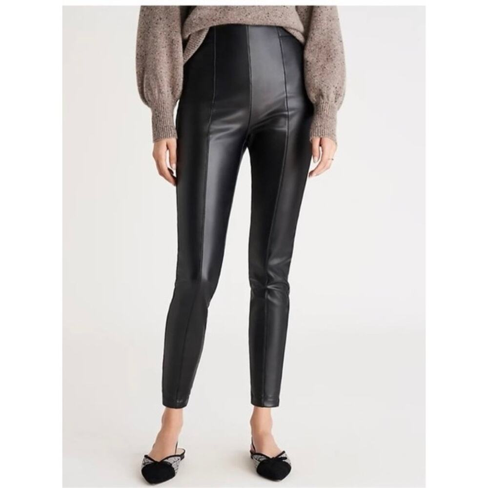 Ann Taylor Faux Leather Seamed Side Zip Legging Size 8 Black Pants